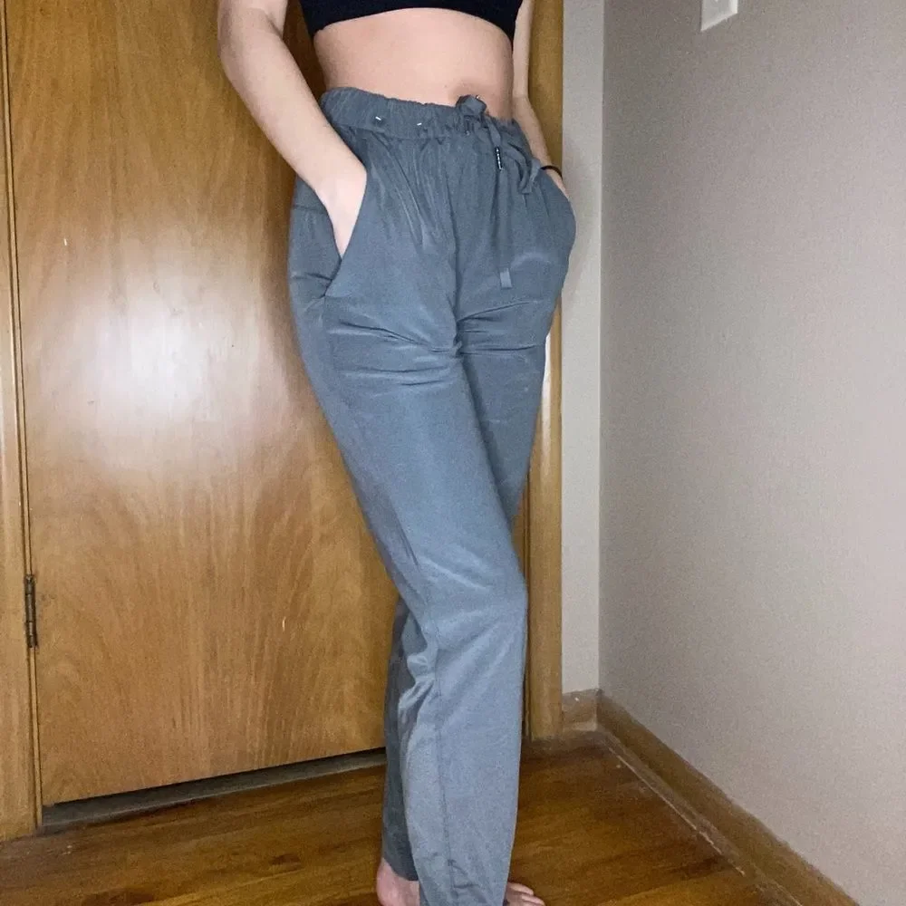 Travel Jogger - Picture 3 of 3